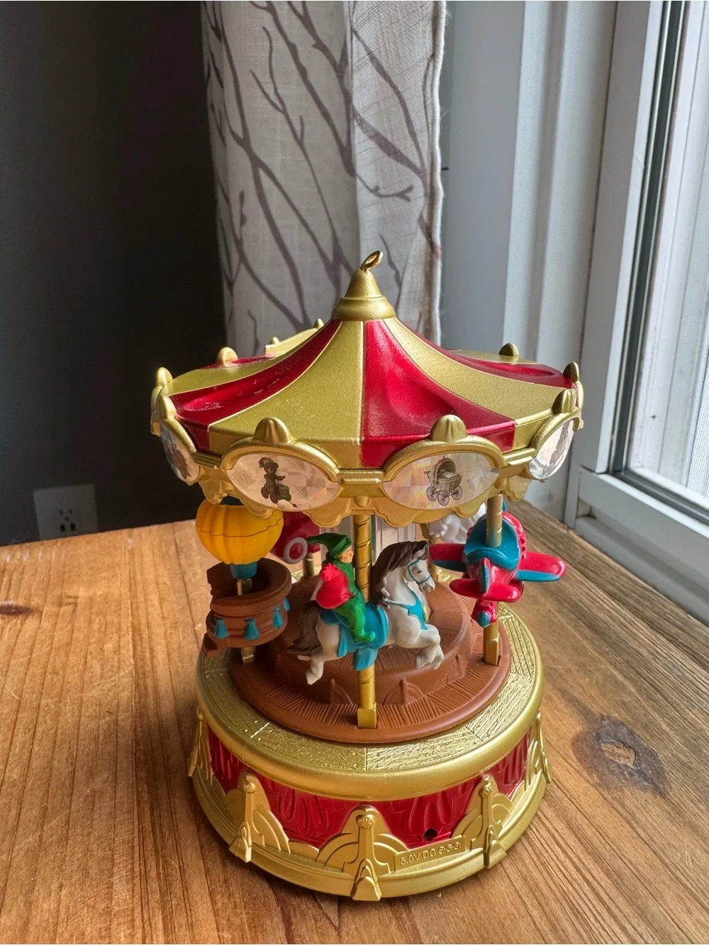 Hallmark Keepsake Toyland Traveler Carousel Ornament